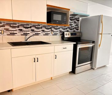 For Lease - 15 Lafayette Drive, St. Catharines, Ontario - Photo 1