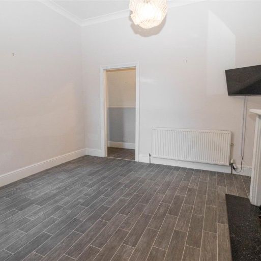 2 Bedroom Flat - Ground Floor - Photo 1