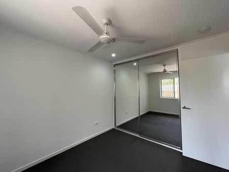 3 bedroom airconditioned unit close to beach - Photo 5