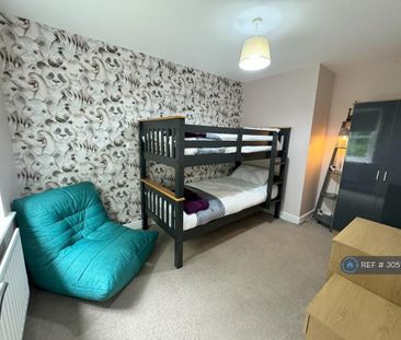 3 bedroom end of terrace house to rent - Photo 4