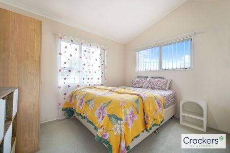 Warm & Cosy 2-Bedroom Unit with - Photo 3