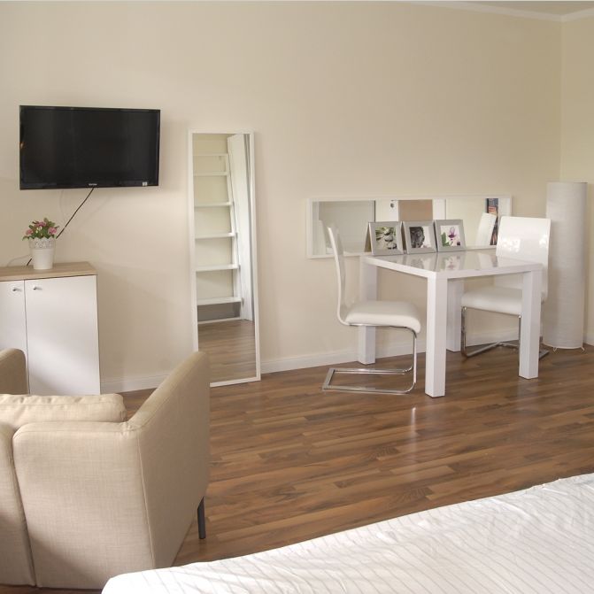 1 Zimmer in Düsseldorf - Photo 1