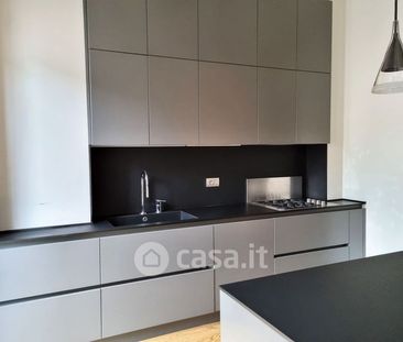 Quadrilocale in Affitto in Via San Sisto 4 a Milano - Photo 6
