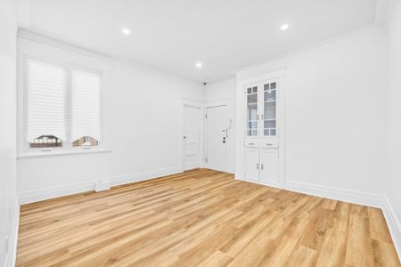 Condo for rent, Montréal (Ville-Marie) - Photo 4
