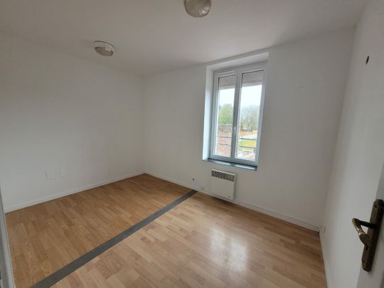 Location Maison 5 pièces 95m² CARVIN 62220 - Photo 1