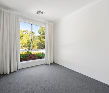 Brand New Home in the Heart of Coolbellup - Photo 4