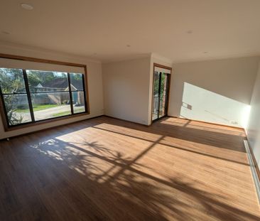 Neat Villa in a Quiet Complex - Photo 5