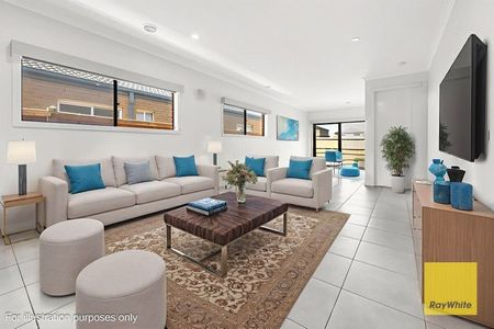 Impressive 4-Bedroom Family Home Featuring 2 Bathrooms & Double Garage - Photo 2