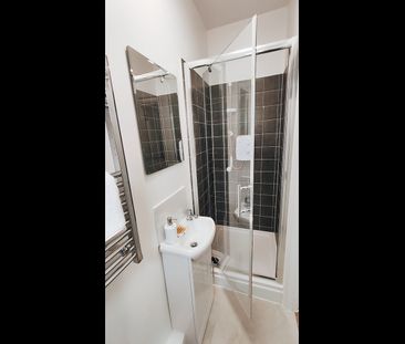 Studio Flat, South Ealing Road, W5 - Photo 4