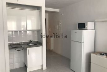 Alquiler de estudio en Calle Las Gaviotas, 2