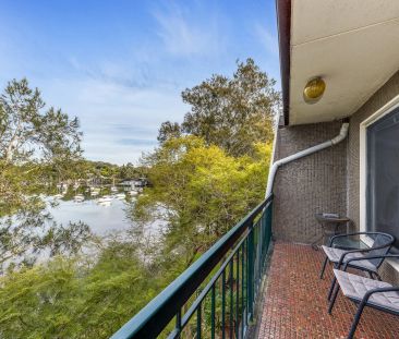 Fully Furnished Apartment with Water Views - Photo 2