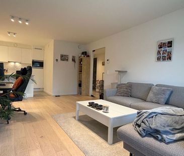 Appartement te huur in Sint-Michiels voor € 775 met 1 slaapkamer - Photo 2