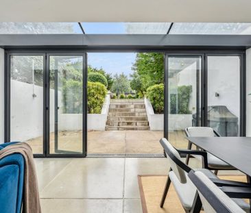 5 bedroom semi-detached house to rent - Photo 2