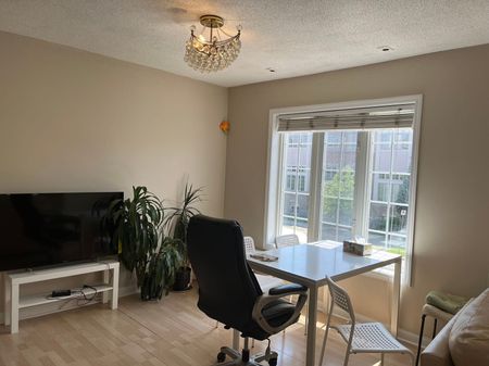 For Lease - 8 Cox Boulevard Unit# 13, Markham, Ontario - Photo 4
