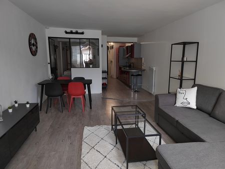 Location Appartement 1 pièce 48m² ORLEANS 45000 - Photo 3