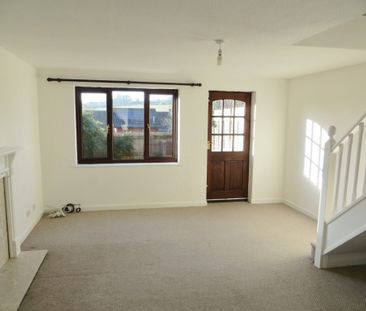 3 bed House - To Let - Photo 1