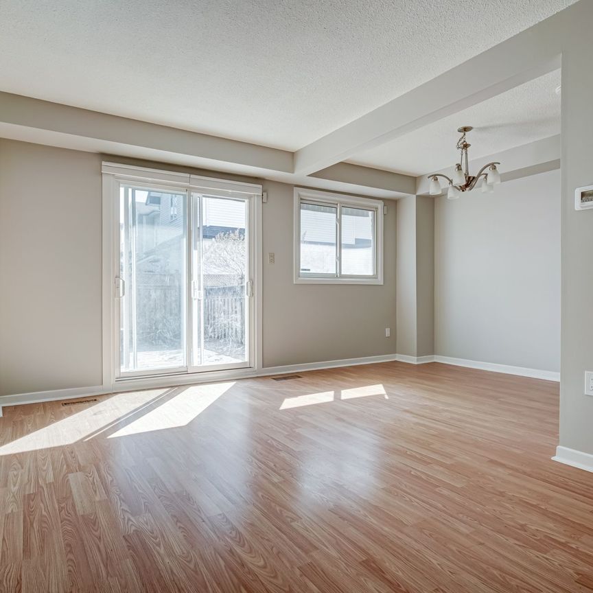 For Lease - 2411 Sovereign Street Unit# 1, Oakville, Ontario - Photo 1
