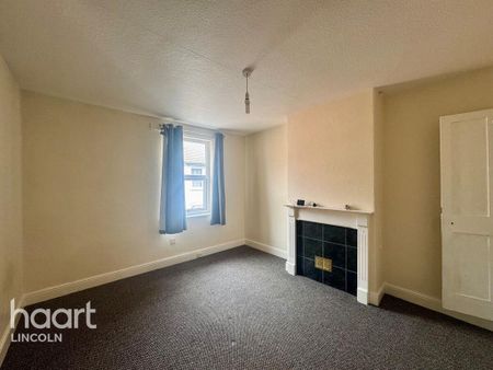 2 bedroom terraced house to rent - Photo 2