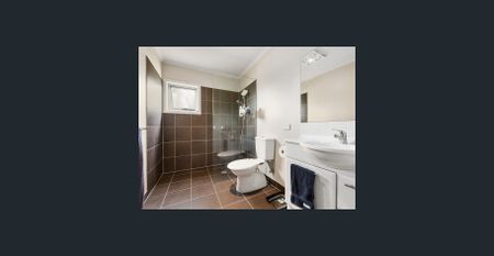 Wynyard - Executive 3 Bedroom 2 bathroom Unit - Photo 5