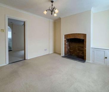 New Cut, Hadleigh, IP7 - Photo 4