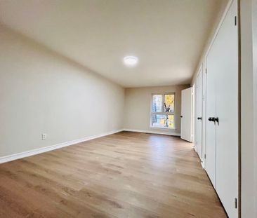 For Lease - 32 Scenic Mill Way, Toronto, Ontario - Photo 4