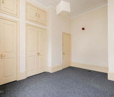 2 bed flat to rent in Warrior Square, St Leonards-on-Sea - Photo 5