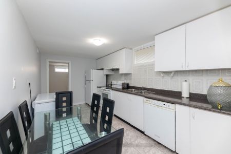 For Lease - 7178 Harwick Drive Unit# Basement, Mississauga, Ontario - Photo 3