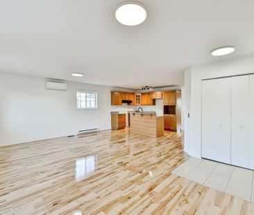 1758 Ch. St-Charles, app.200, J6W 3R3, Terrebonne - Photo 3