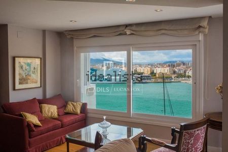 Alquiler de piso en Paseo de la Farola - Photo 4