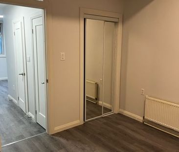 For Lease - 2704 Danforth Avenue, Toronto, Ontario - Photo 4