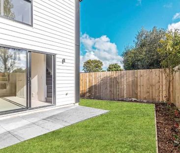 WELCOME HOME in TE ATATU PENINSULA - Photo 4