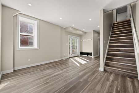 53 College Avenue West - Photo 5