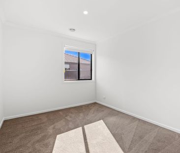 Charming 3-Bedroom Home in Winter Valley – Low Maintenance Living a... - Photo 5