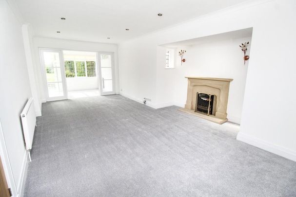 4 bedroom detached house to rent - Photo 1