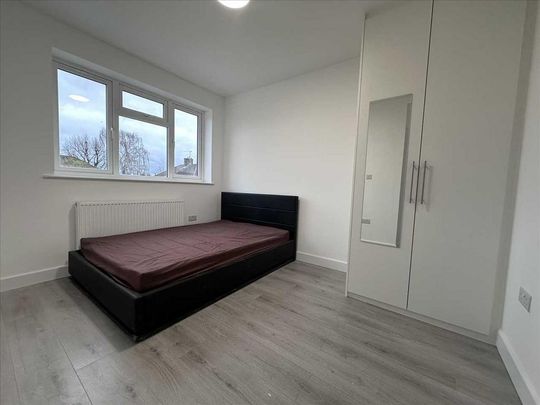 5 bedroom terraced house to rent - Photo 1