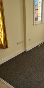 Flat 4 259 Dewsbury Road - Photo 3