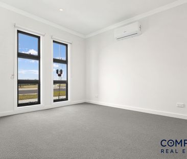 175 Callaway Street, Mambourin VIC 3024 - House For Rent | Domain - Photo 2