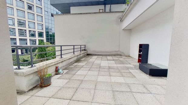 COURBEVOIE Studio meublé de 37m² avec terrasse de 27m2 - Photo 1