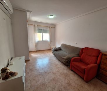 Ref.7391 3 Bedroom Apartment in the Center of Torrevieja - Photo 4