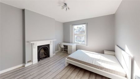 Student Properties to Let - Photo 3