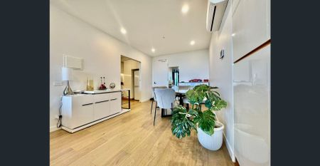 Premium Comfort & Style in TRIO | Light-Filled 2-Bed Apartment - Photo 5