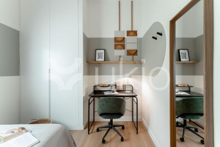 Apartamento de alquiler en Paseo de la Reina Cristina, Jerónimos - Photo 4