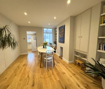 3 Bedroom Terraced Available Arranging tenancy - Photo 4