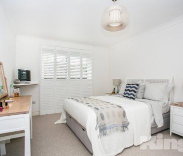 2 bedroom flat to rent - Photo 4