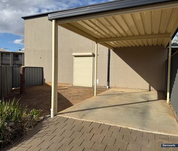 13/14 Bradbury Street, Parafield Gardens SA 5107 - House For Rent |... - Photo 6
