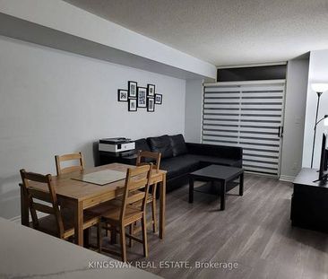 Burnhamthorpe/ Duke Of York Furnished 1Bdrm +Den Modern Kitchen Spaci - Photo 1