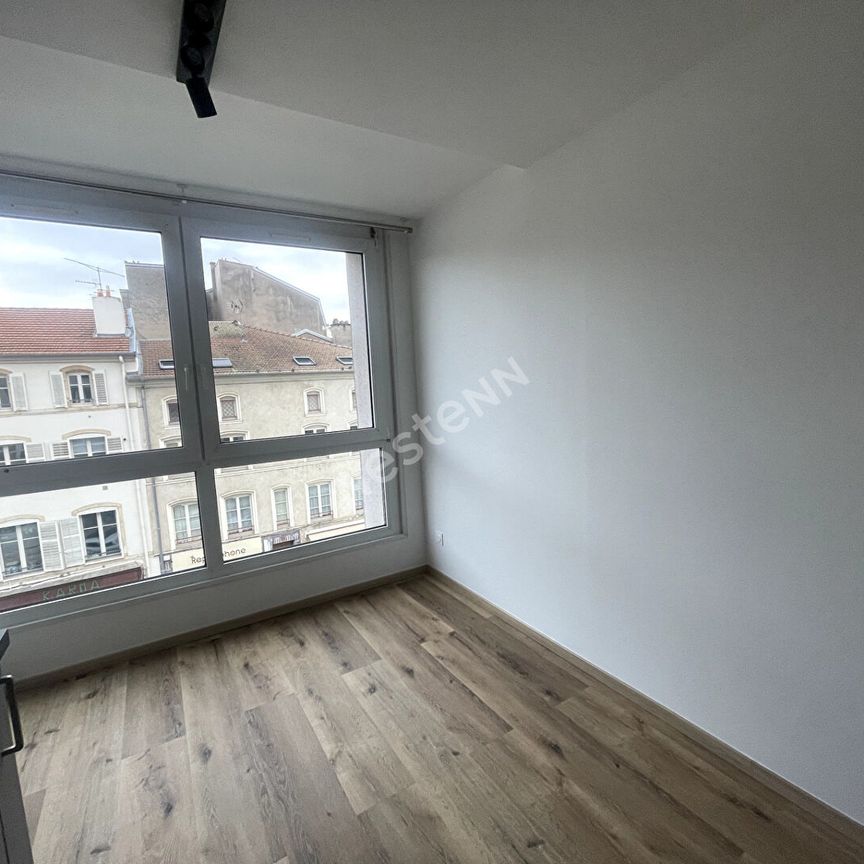 Location Appartement 2 pièces 23m² - Photo 1
