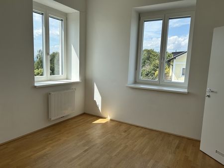 Sonnige 2-Zimmerwohnung mit großem Balkon - unbefristet - Foto 3