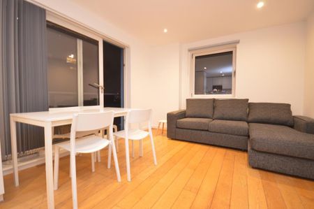 2 bedroom flat to rent - Photo 5