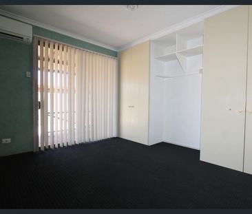 POPULAR PORT LOCATION !!! - Photo 2